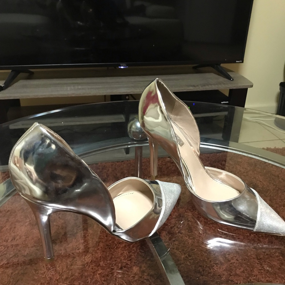 Miss KG silver d’orsay heels - Picture 2 of 5